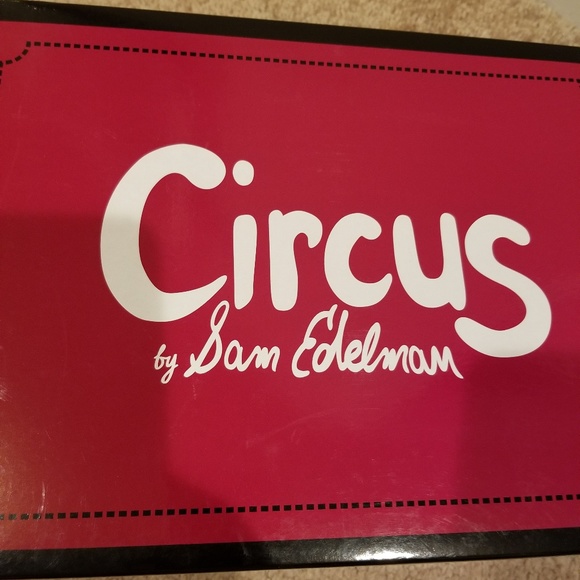 💥SOLD💥NEW Sam Edelman Booties - Picture 5 of 7